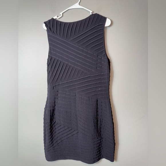 Calvin‎ Klein Women’s Black Dress Stretchy Hidden Zipper on Side Size 14 - Picture 4 of 5